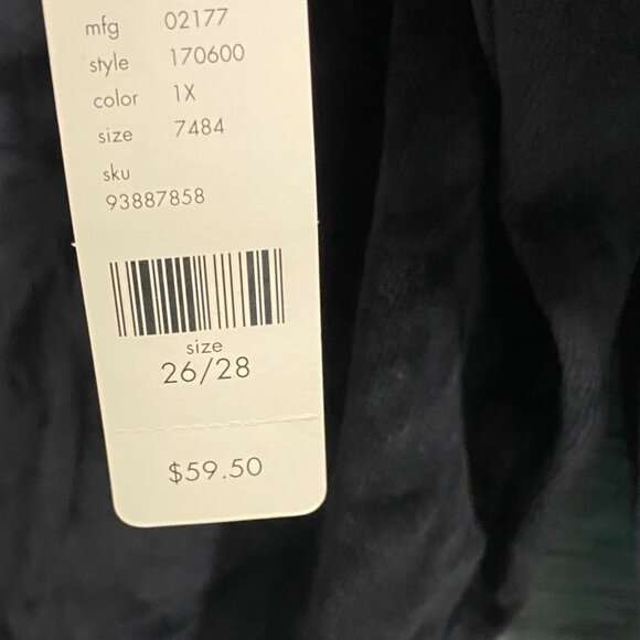 Cacique Womens Fabulous Black Plush Robe With Hood & Belted Waist Size 26/28 NWT - Picture 7 of 7